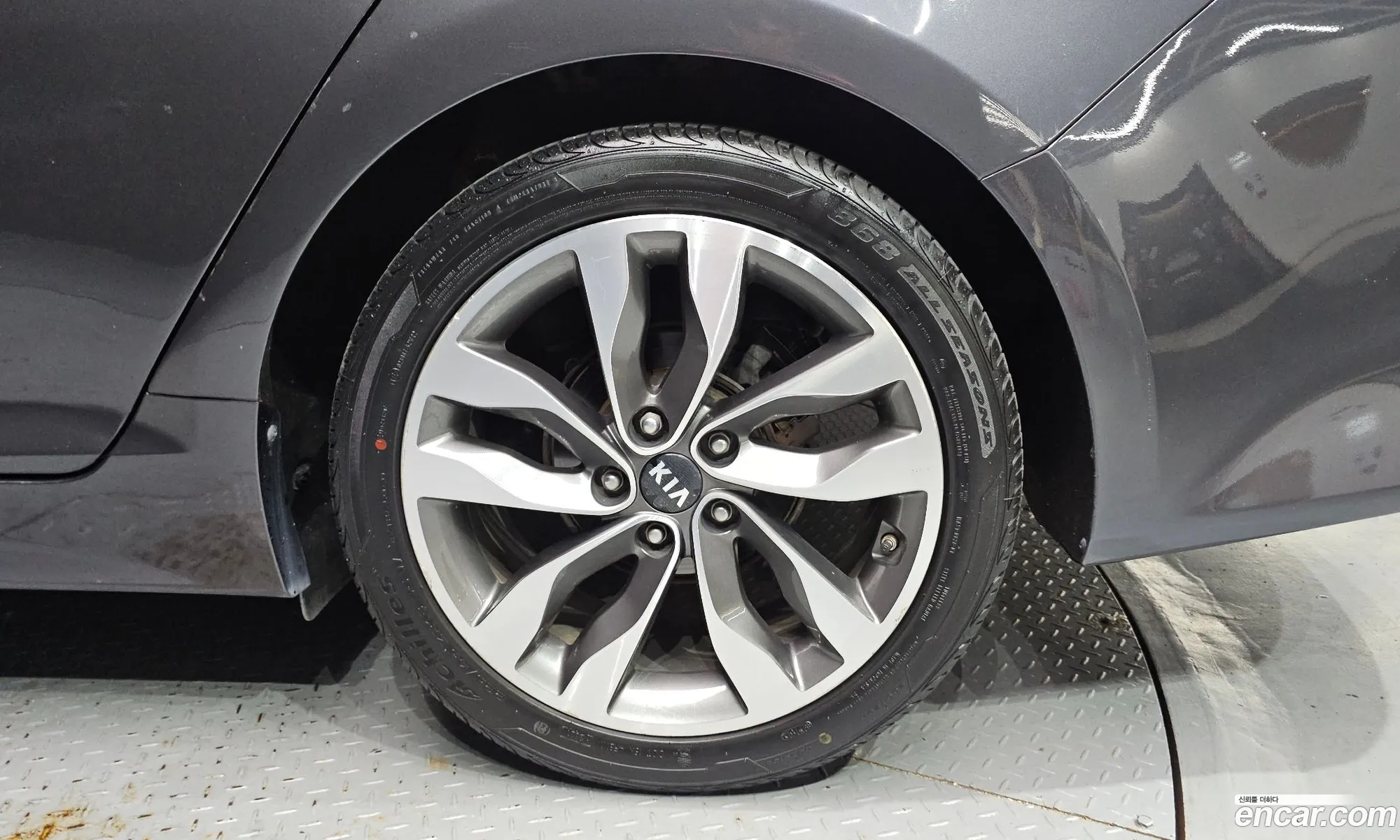 Kia K5 2015 KNAGM419BFA600373 — 15