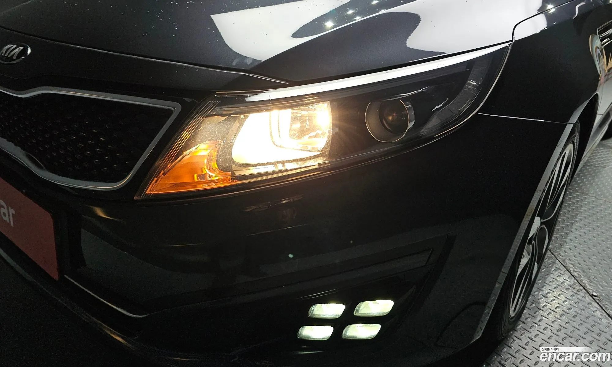 Kia K5 2015 KNAGM419BFA600373 — 17