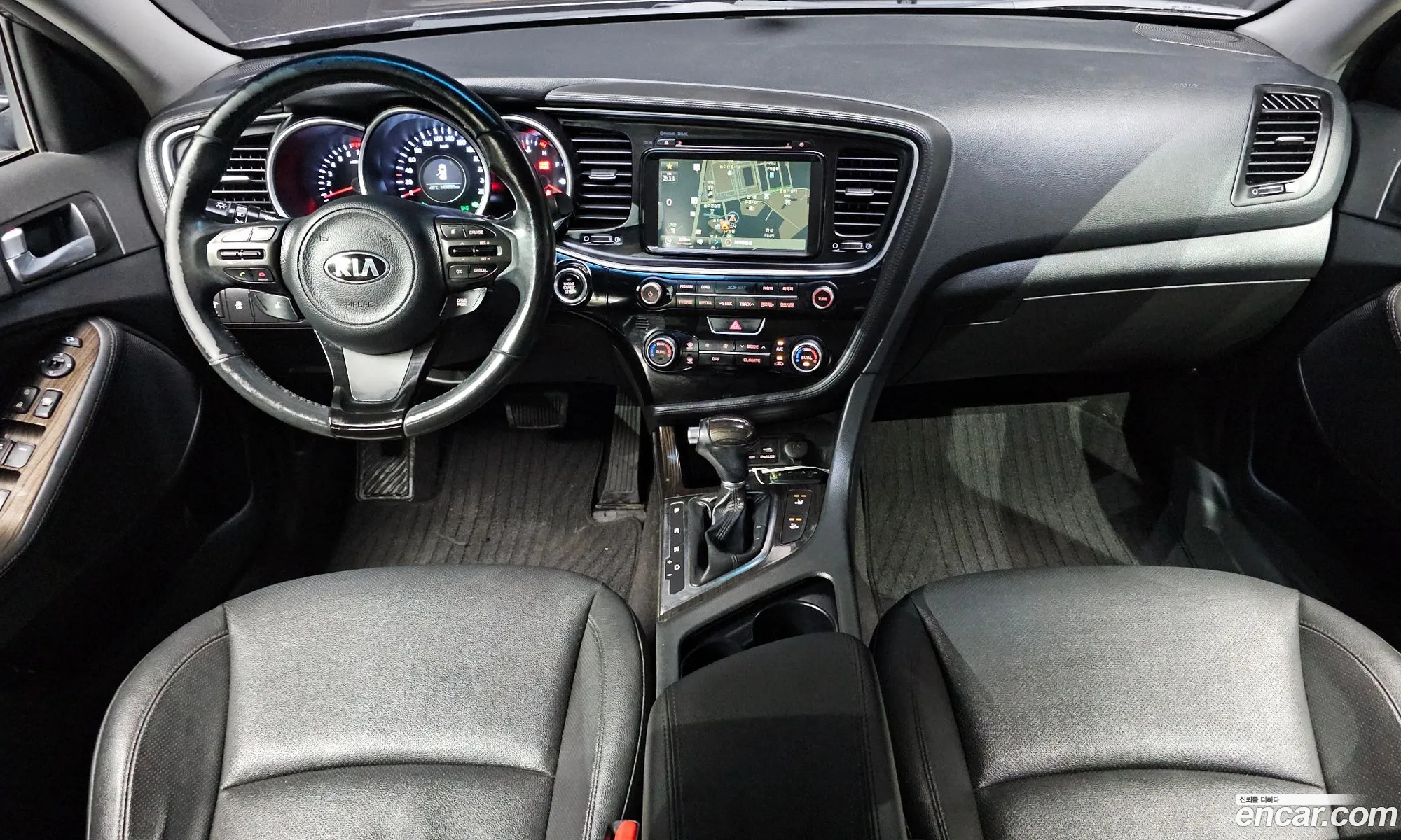 Kia K5 2015 KNAGM419BFA600373 — 25