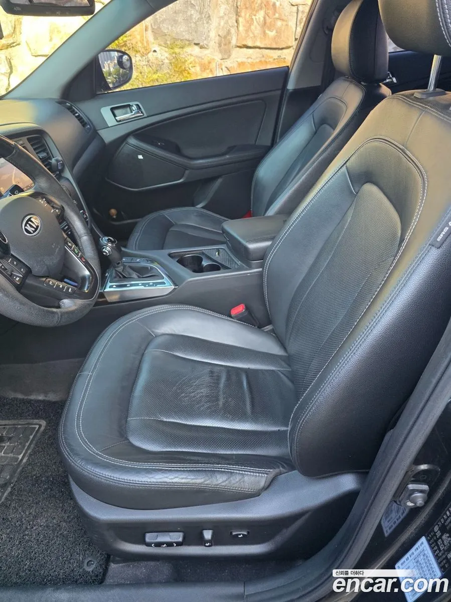 Kia K5 2011 — 17