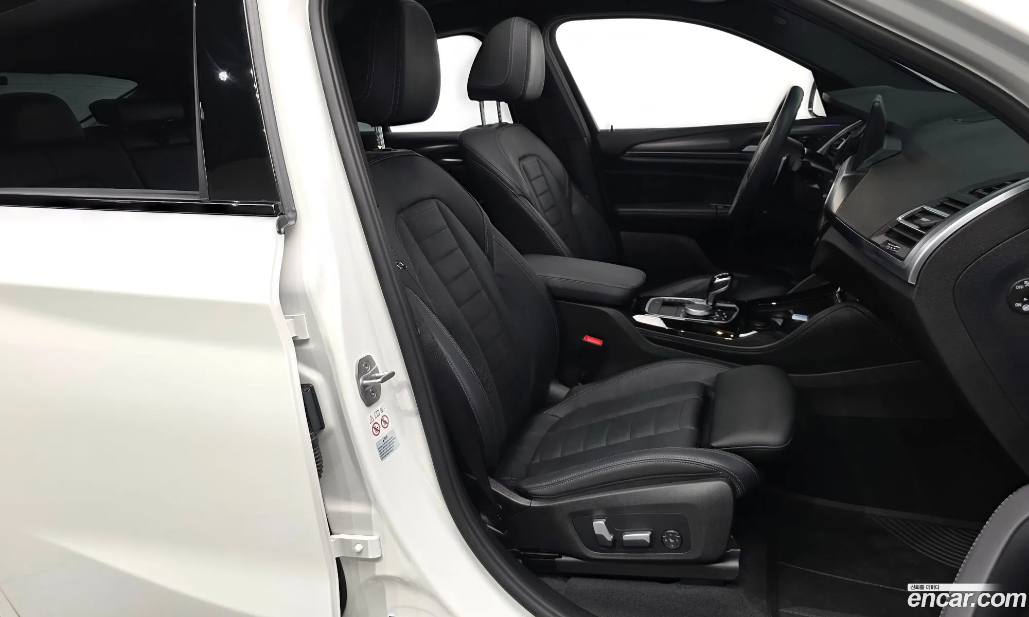 BMW X4 2023 — 11