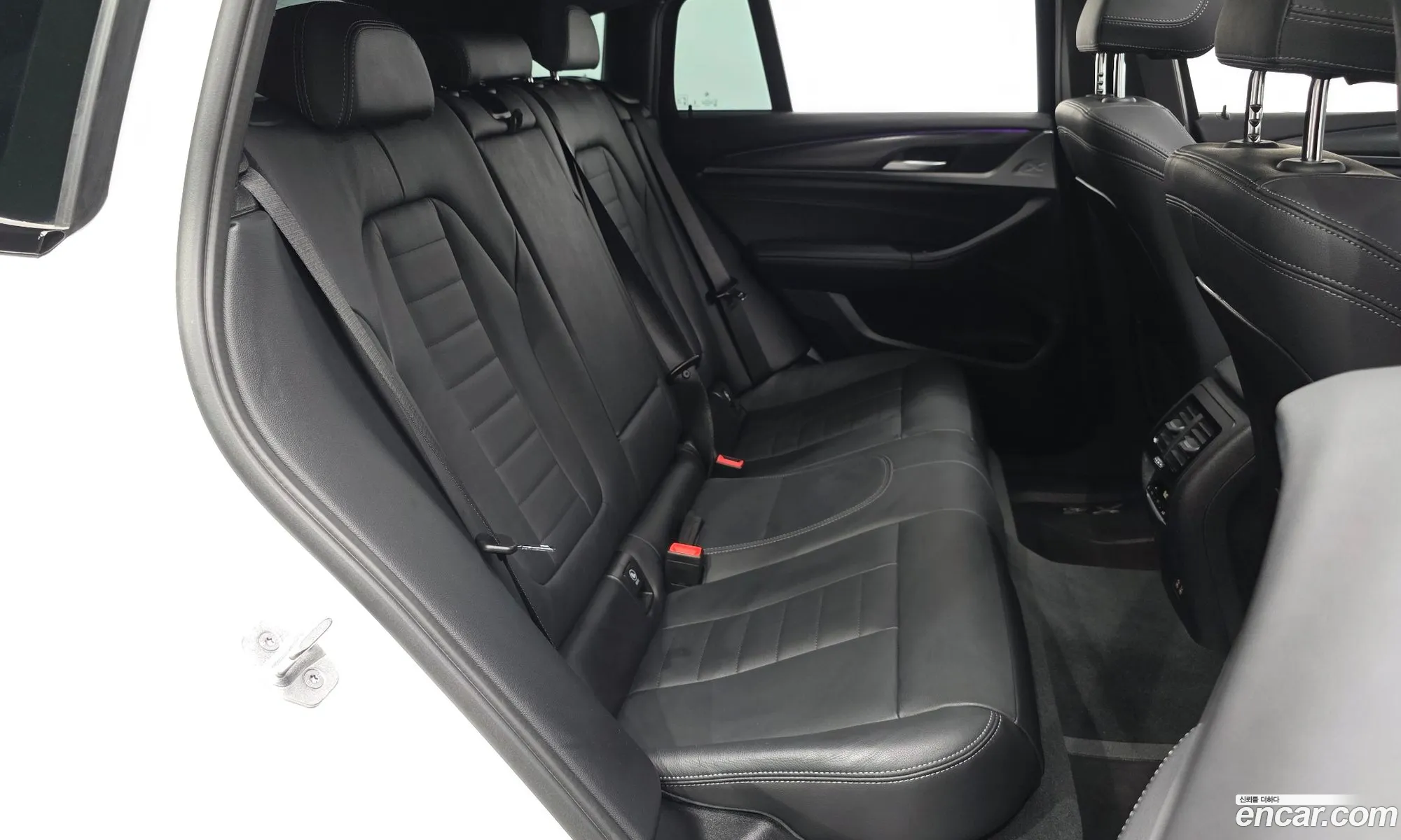 BMW X4 2023 — 10