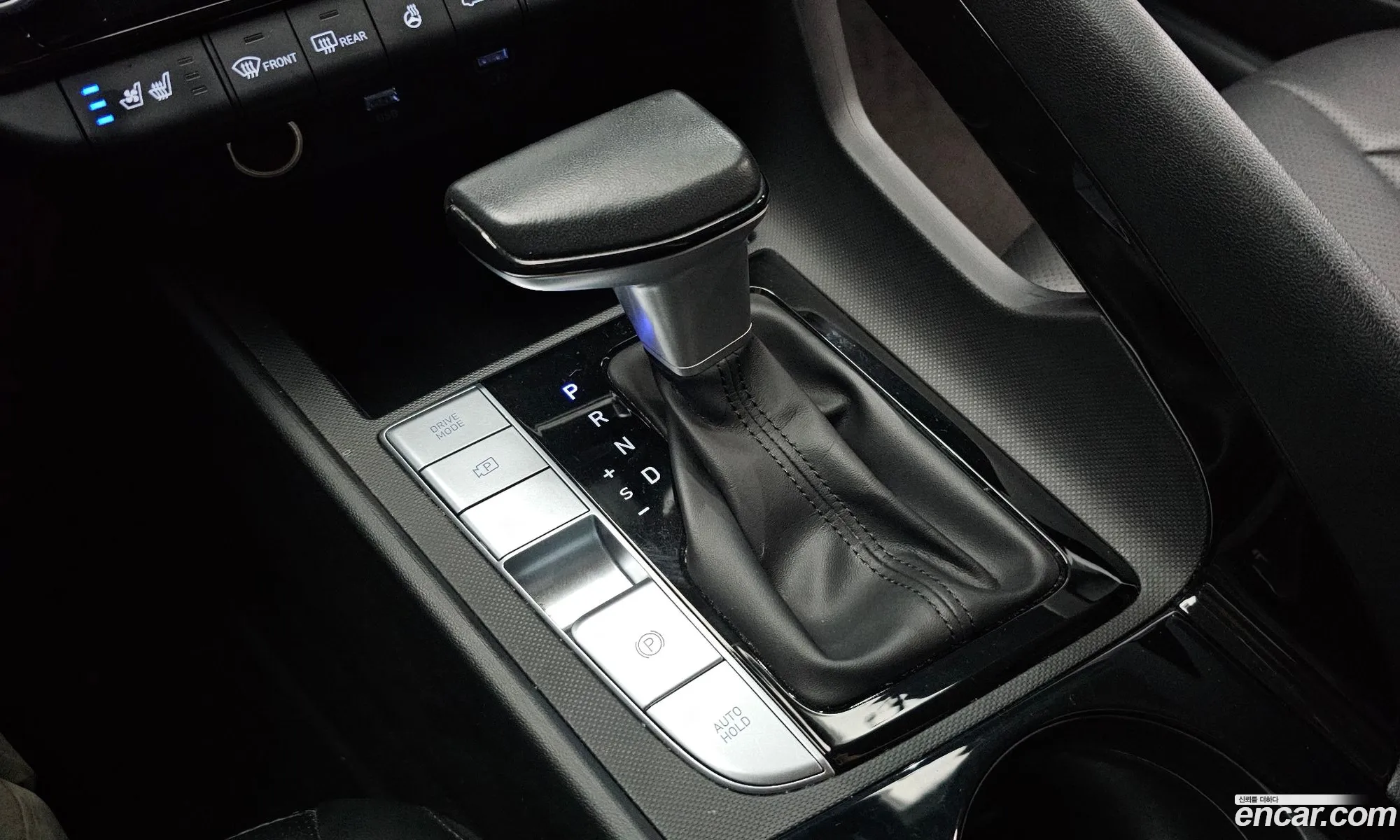 Hyundai Elantra 2021 — 14