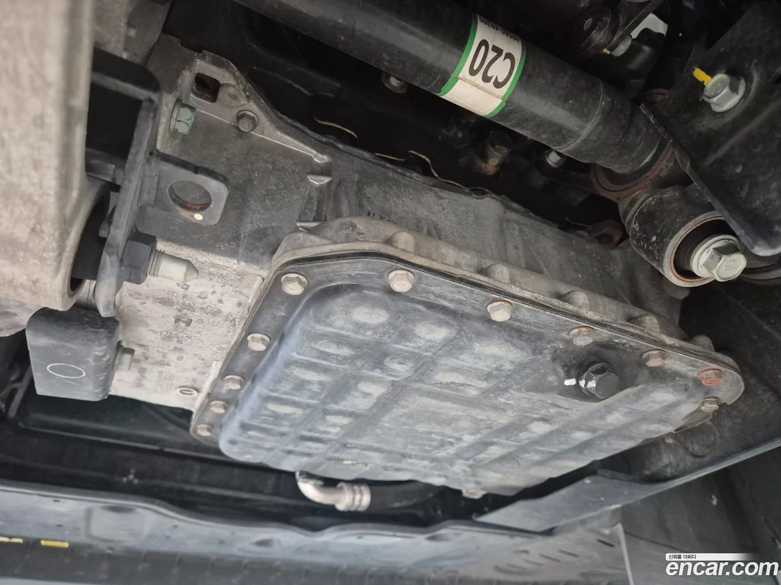 Kia Carnival 2018 KNAMB81ABJS428494 — 3