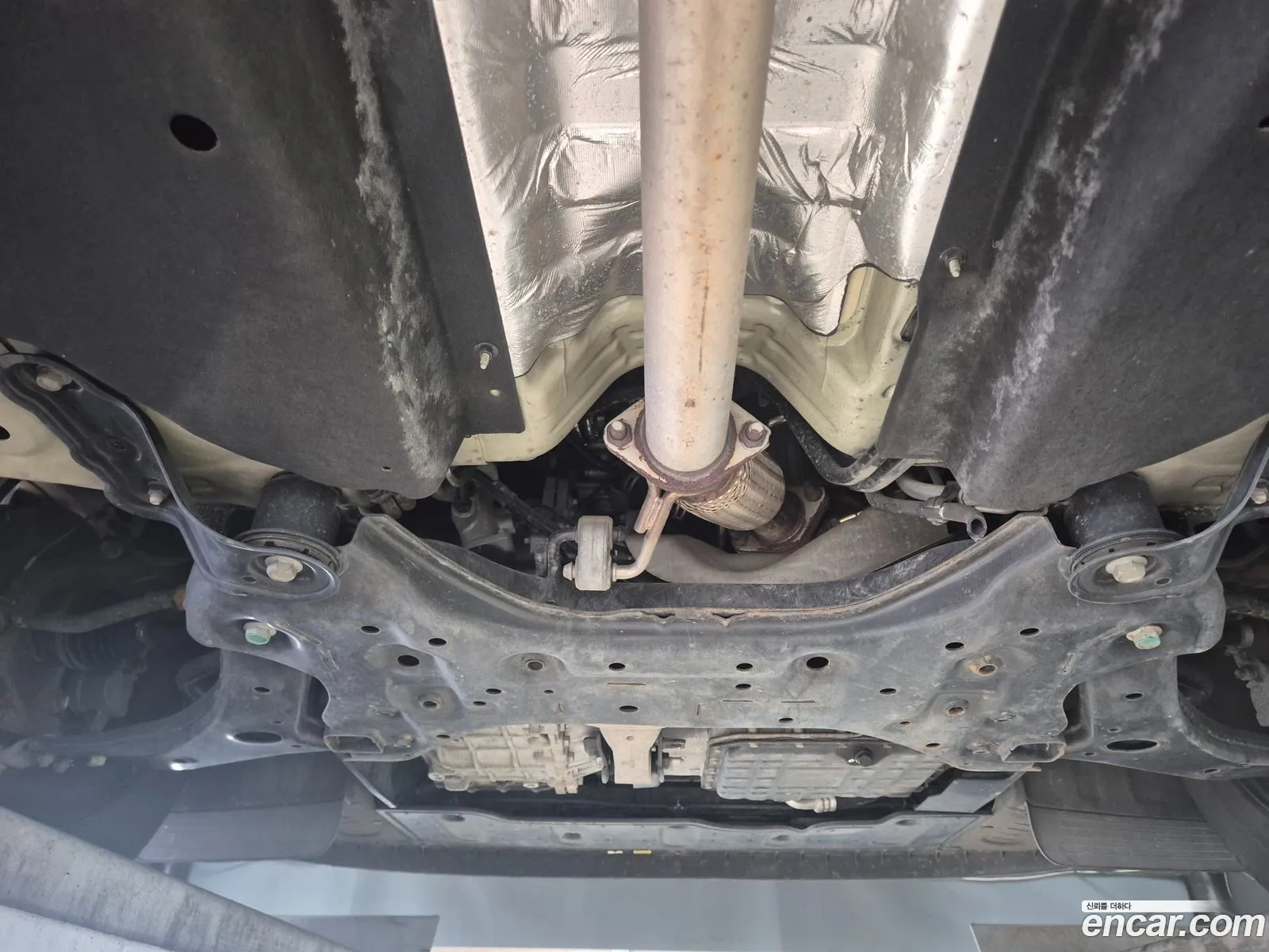 Kia Carnival 2018 KNAMB81ABJS428494 — 25