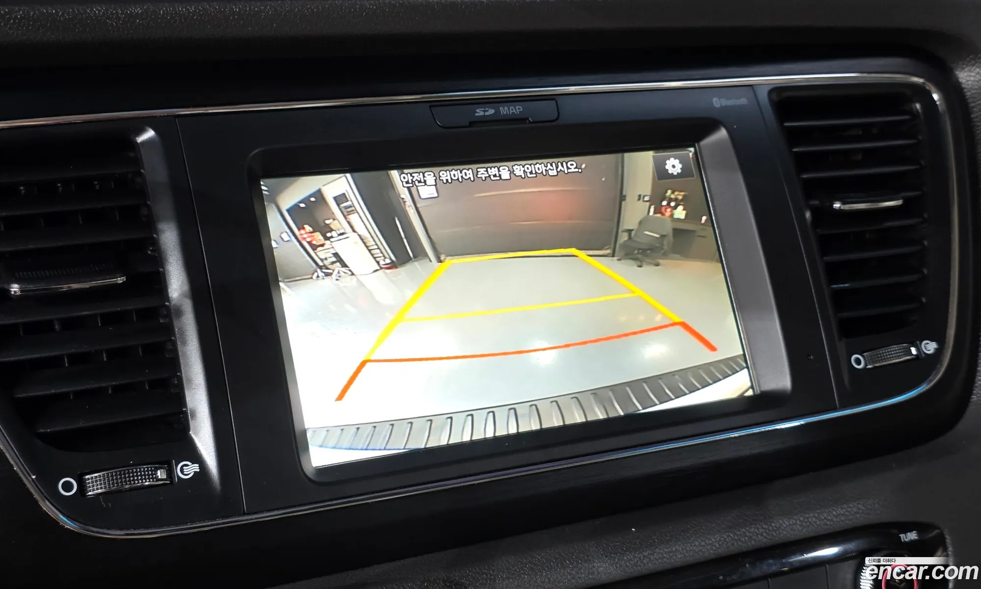 Kia Carnival 2018 KNAMB81ABJS428494 — 20