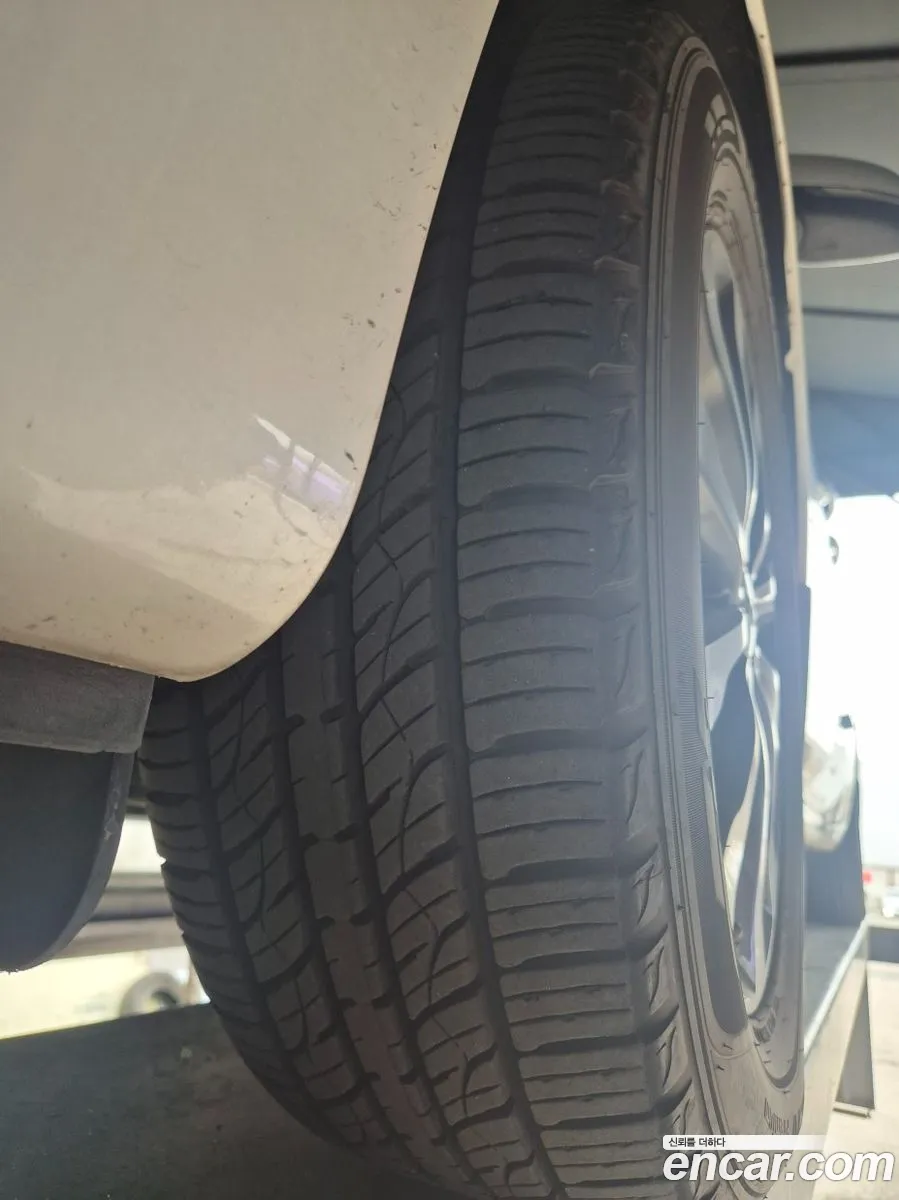 Kia Carnival 2018 KNAMB81ABJS428494 — 14