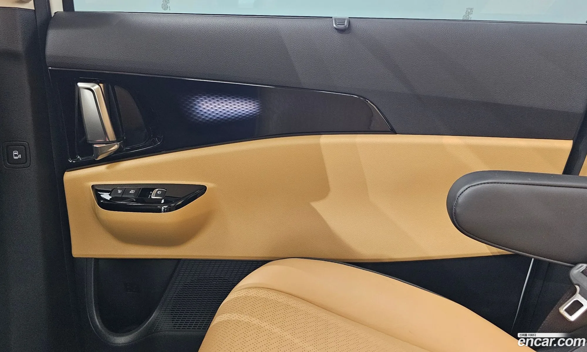 Kia Carnival 2022 — 23
