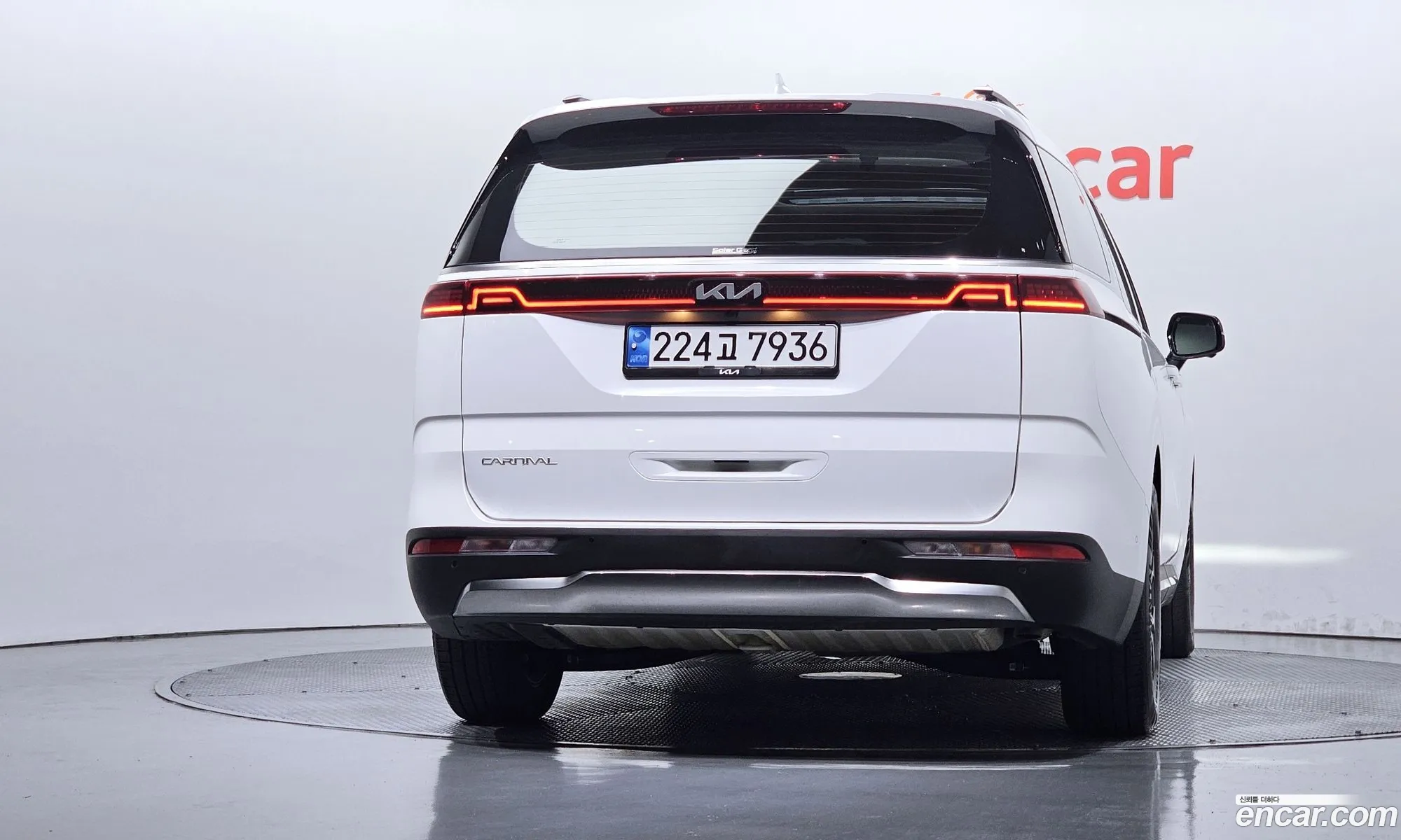 Kia Carnival 2022 — 9