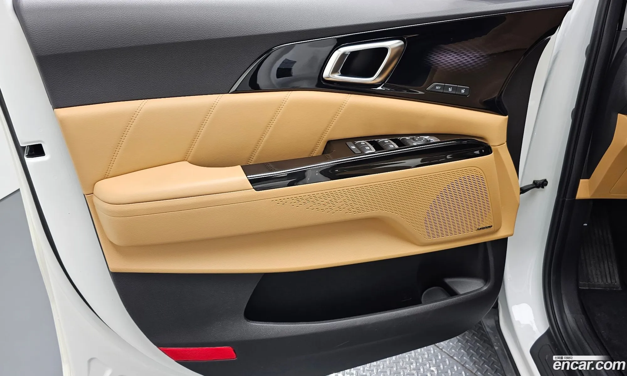 Kia Carnival 2022 — 21