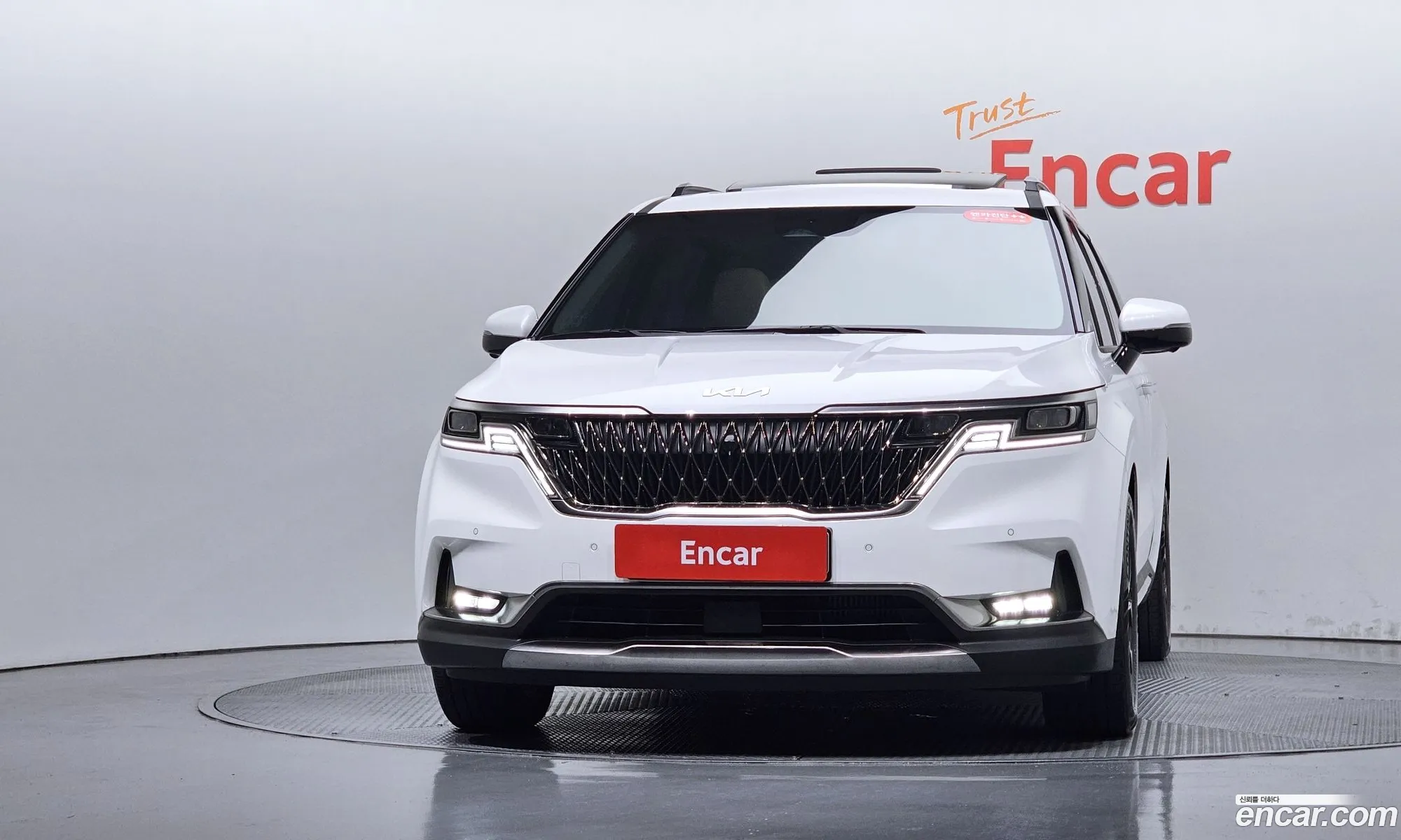 Kia Carnival 2022 — 18