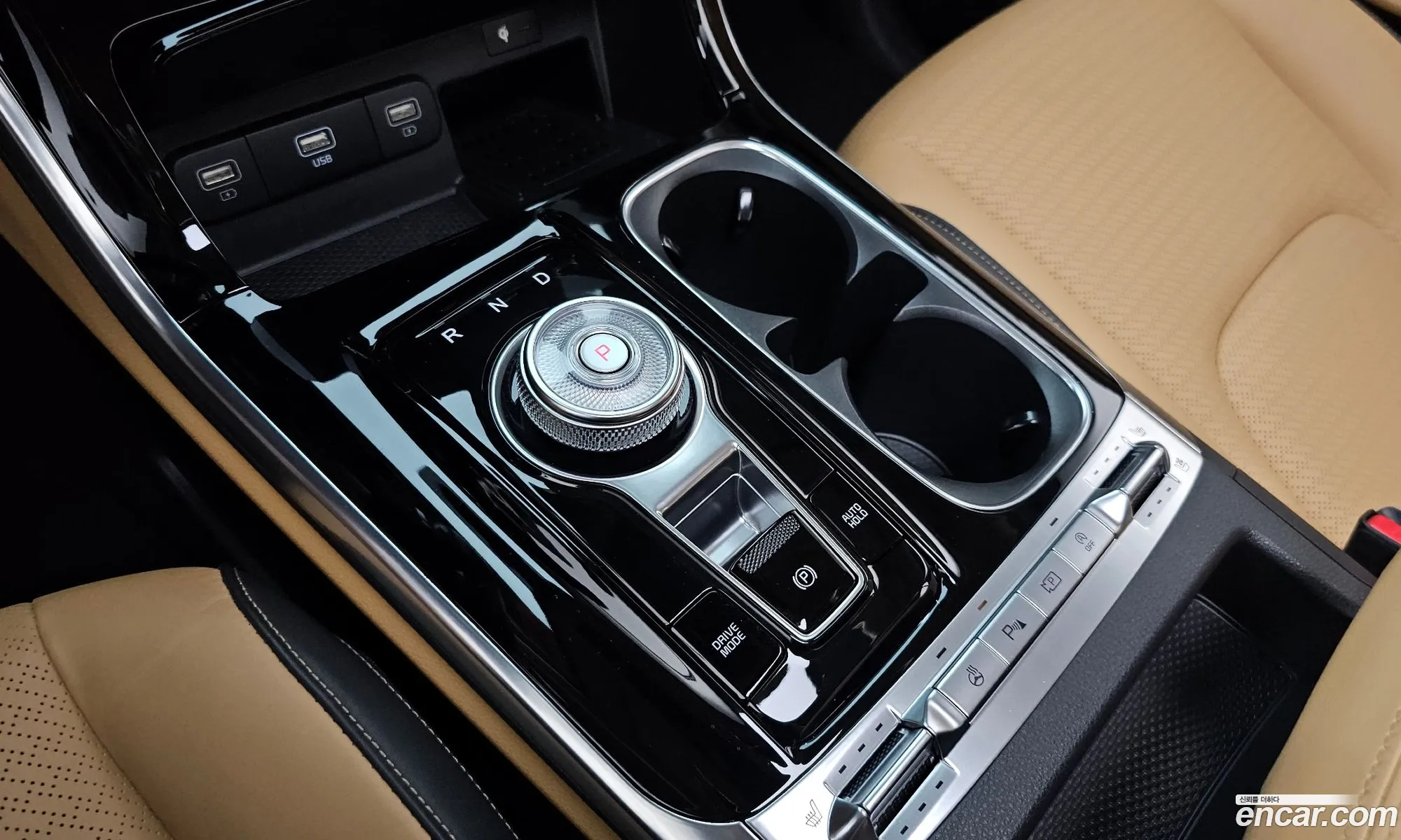 Kia Carnival 2022 — 19