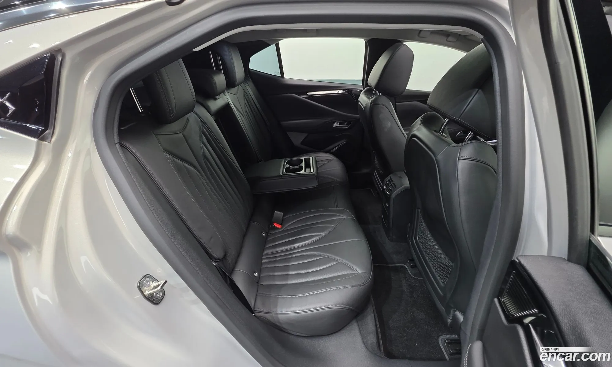 Citroen/DS DS4 2022 VR1FCYHZTN1011626 — 11