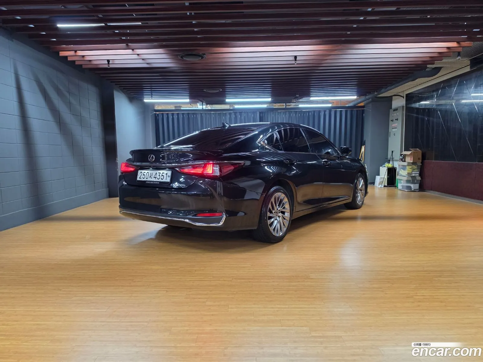 Lexus ES300h 7th Gen