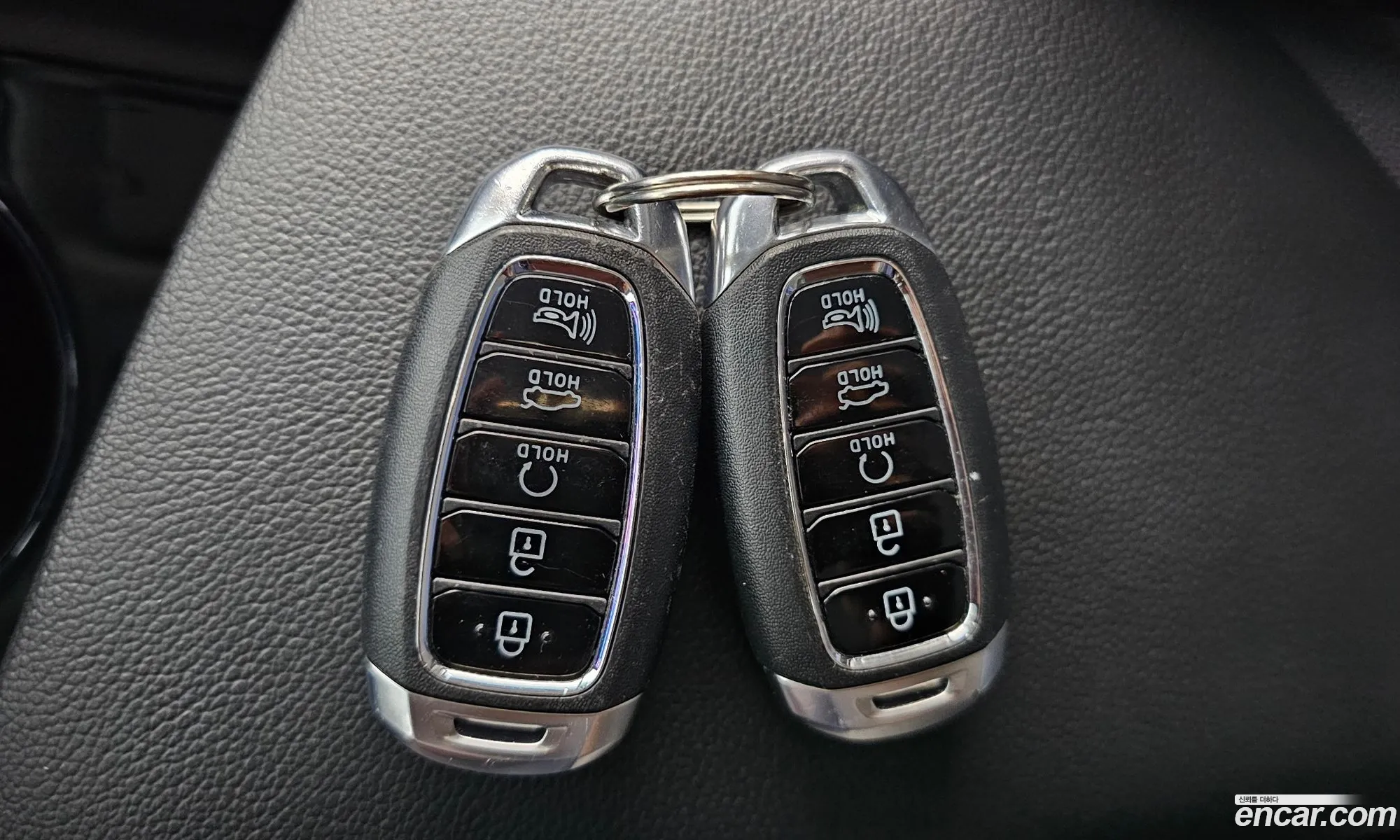 Hyundai Elantra Hybrid 2023 — 5