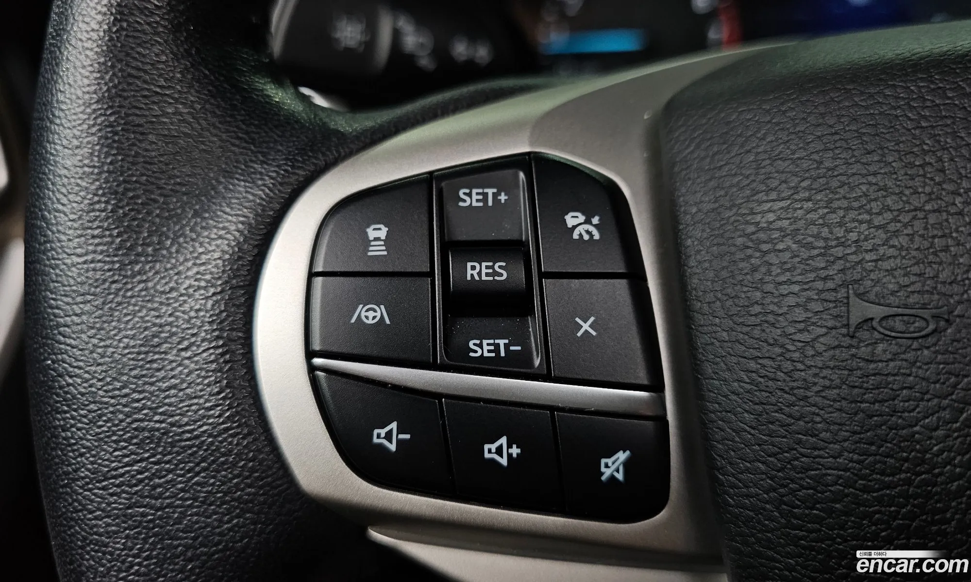 Ford Explorer 6th Gen 2021 1FMSK8FH7MGA98211 — 4