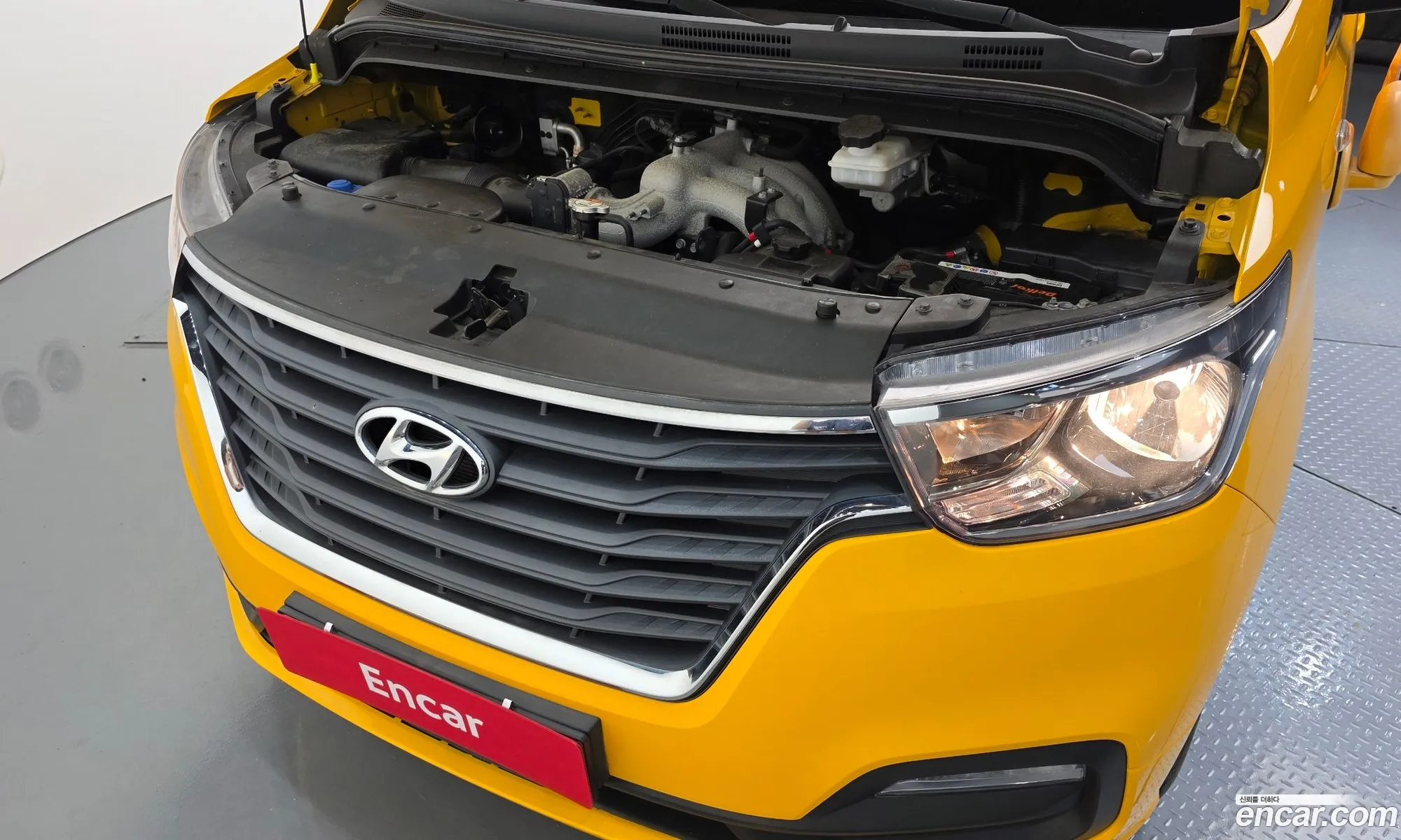 Hyundai Grand Starex 2020 — 16