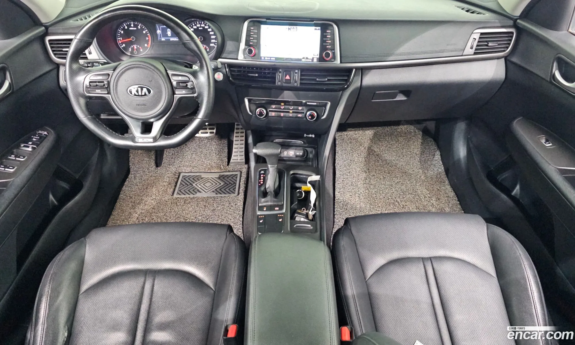 Kia K5 2016 KNAGS416BGA104266 — 28