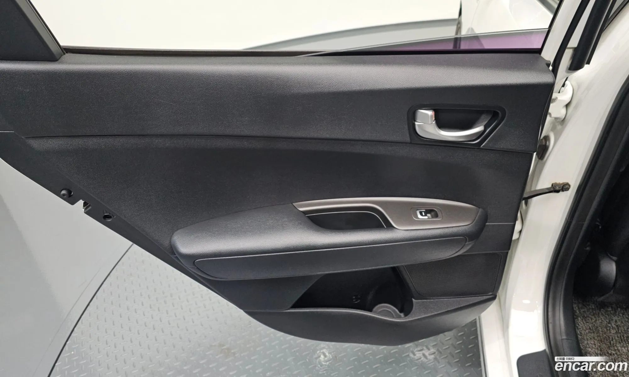 Kia K5 2016 KNAGS416BGA104266 — 16