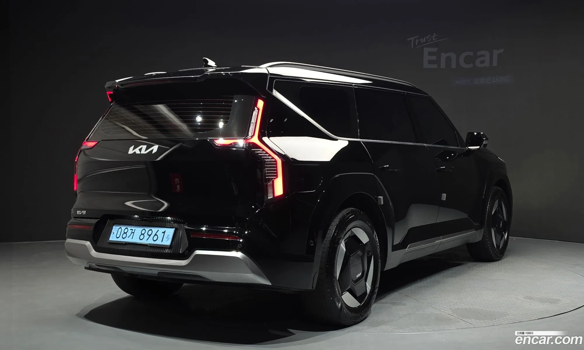 Kia EV9 2023 KNAAF815PRS004530 — 29