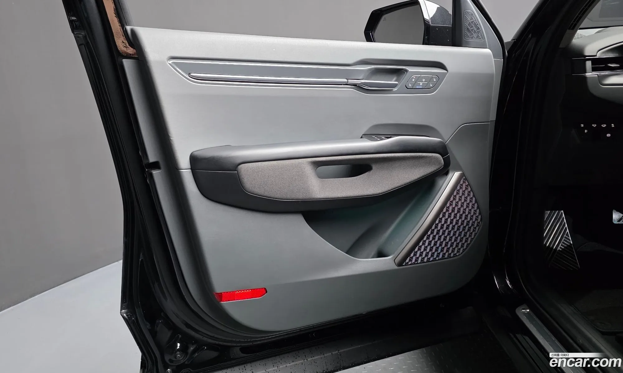 Kia EV9 2023 KNAAF815PRS004530 — 28