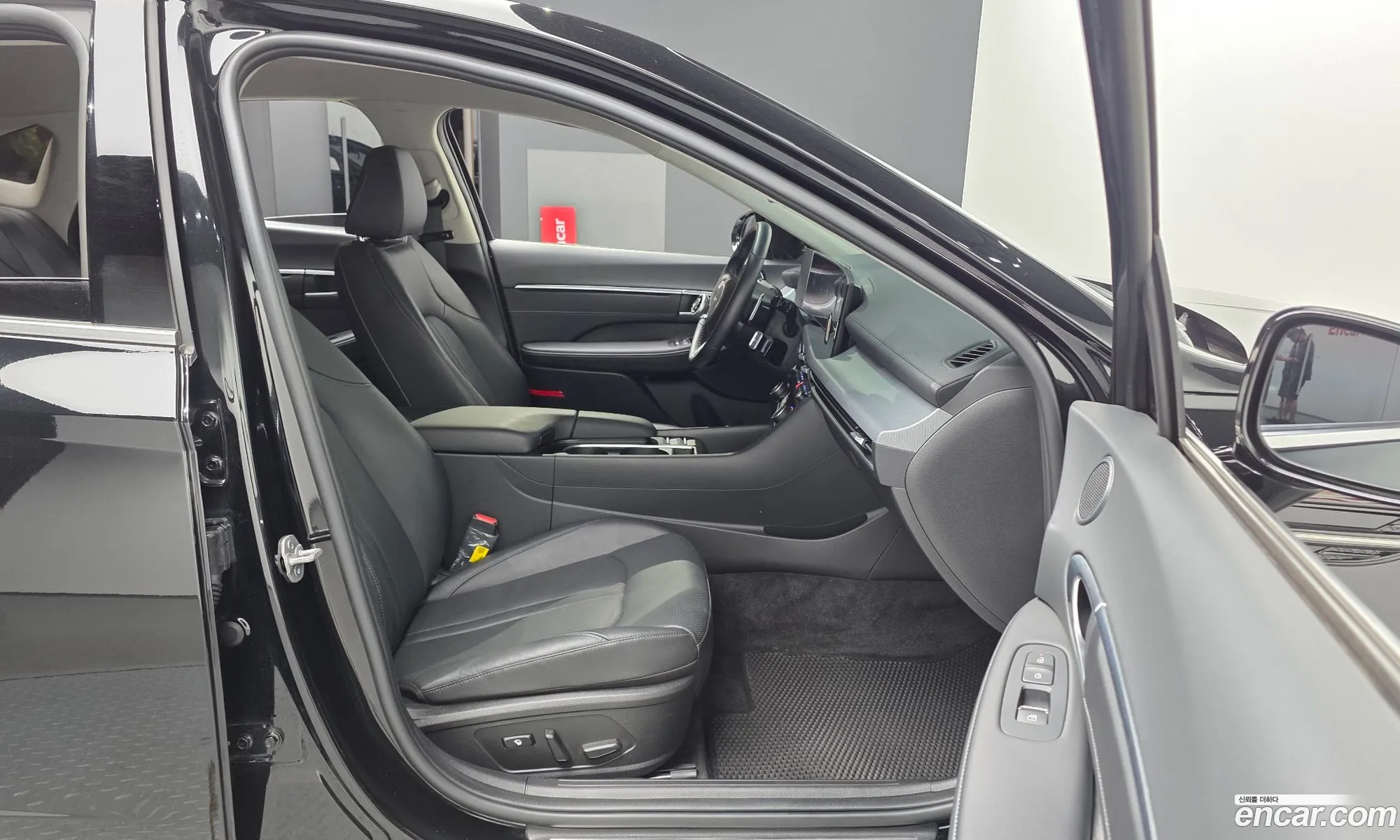 Hyundai Sonata the Edge 2023 — 16