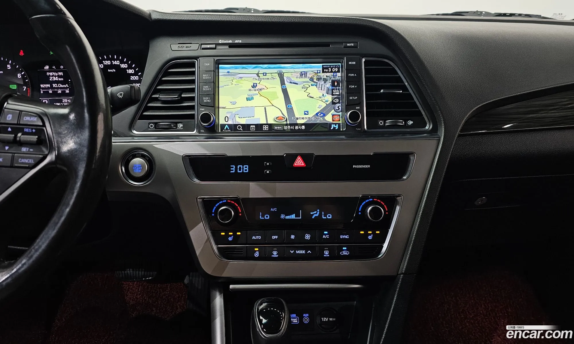 Hyundai LF Sonata 2015 — 9
