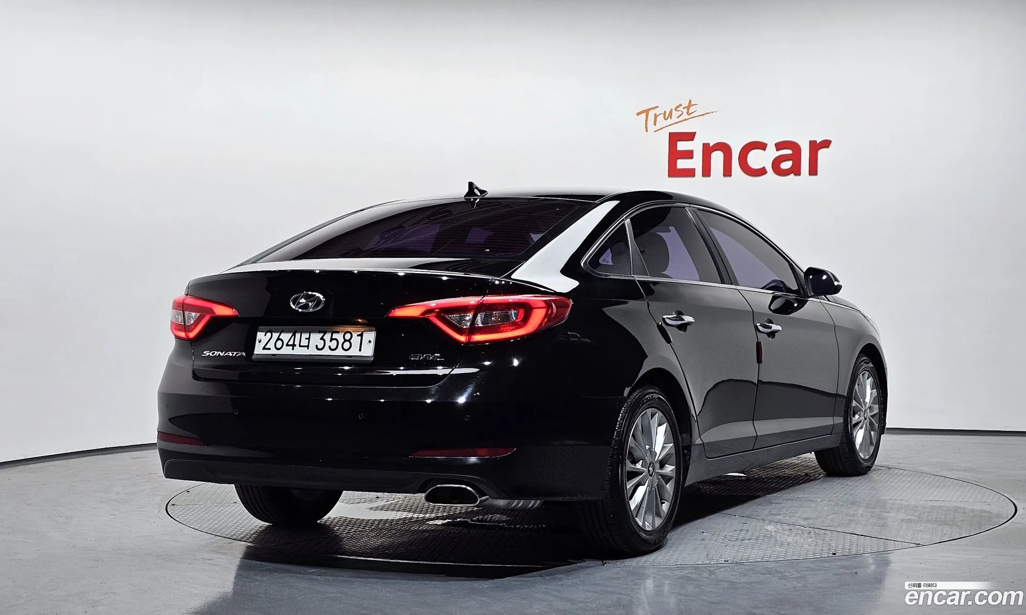 Hyundai LF Sonata 2015 — 15