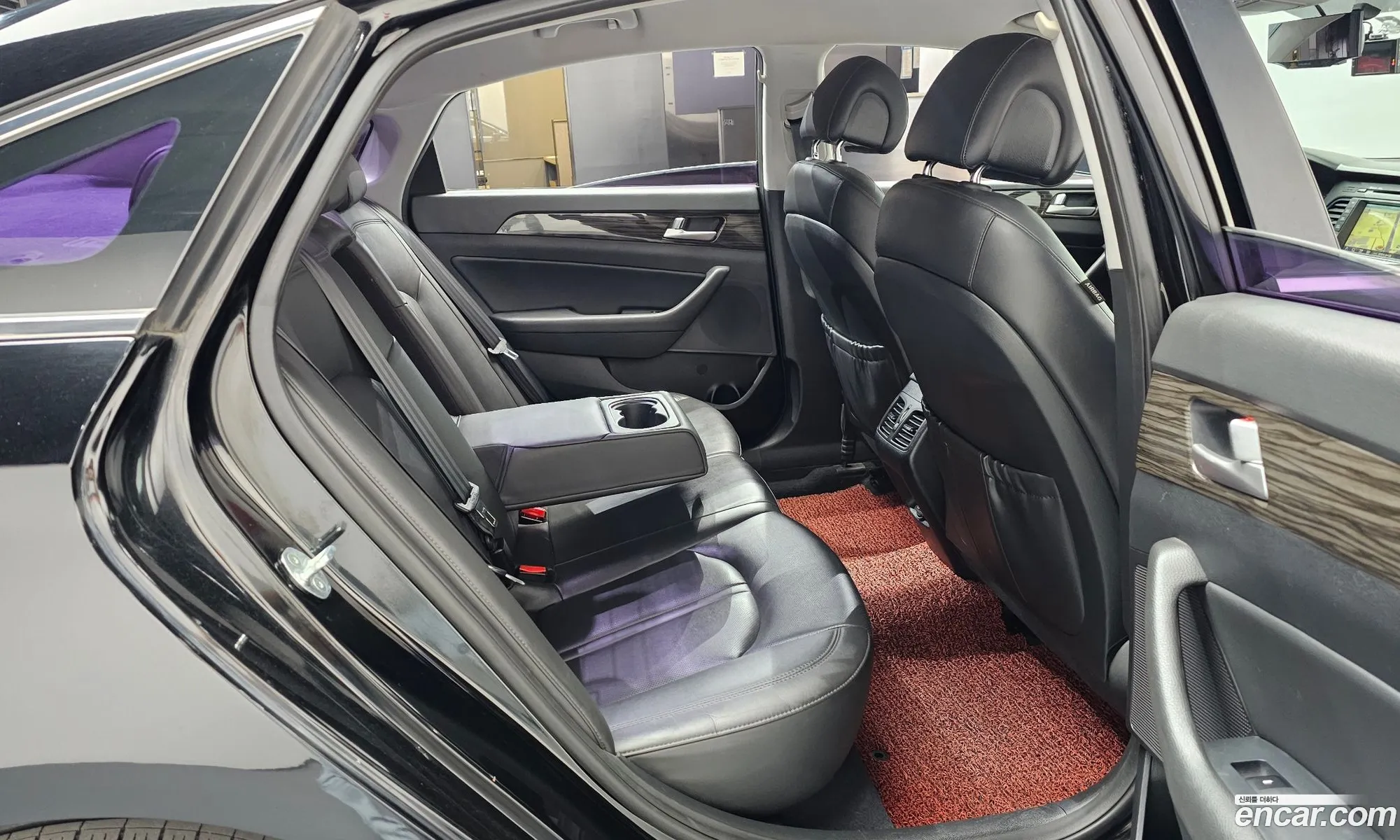 Hyundai LF Sonata 2015 — 13