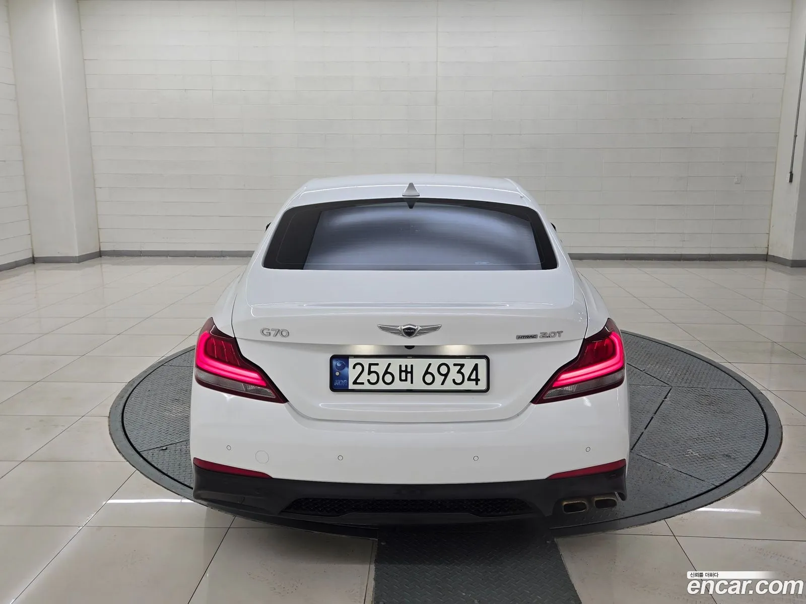 Genesis G70 2020 — 8