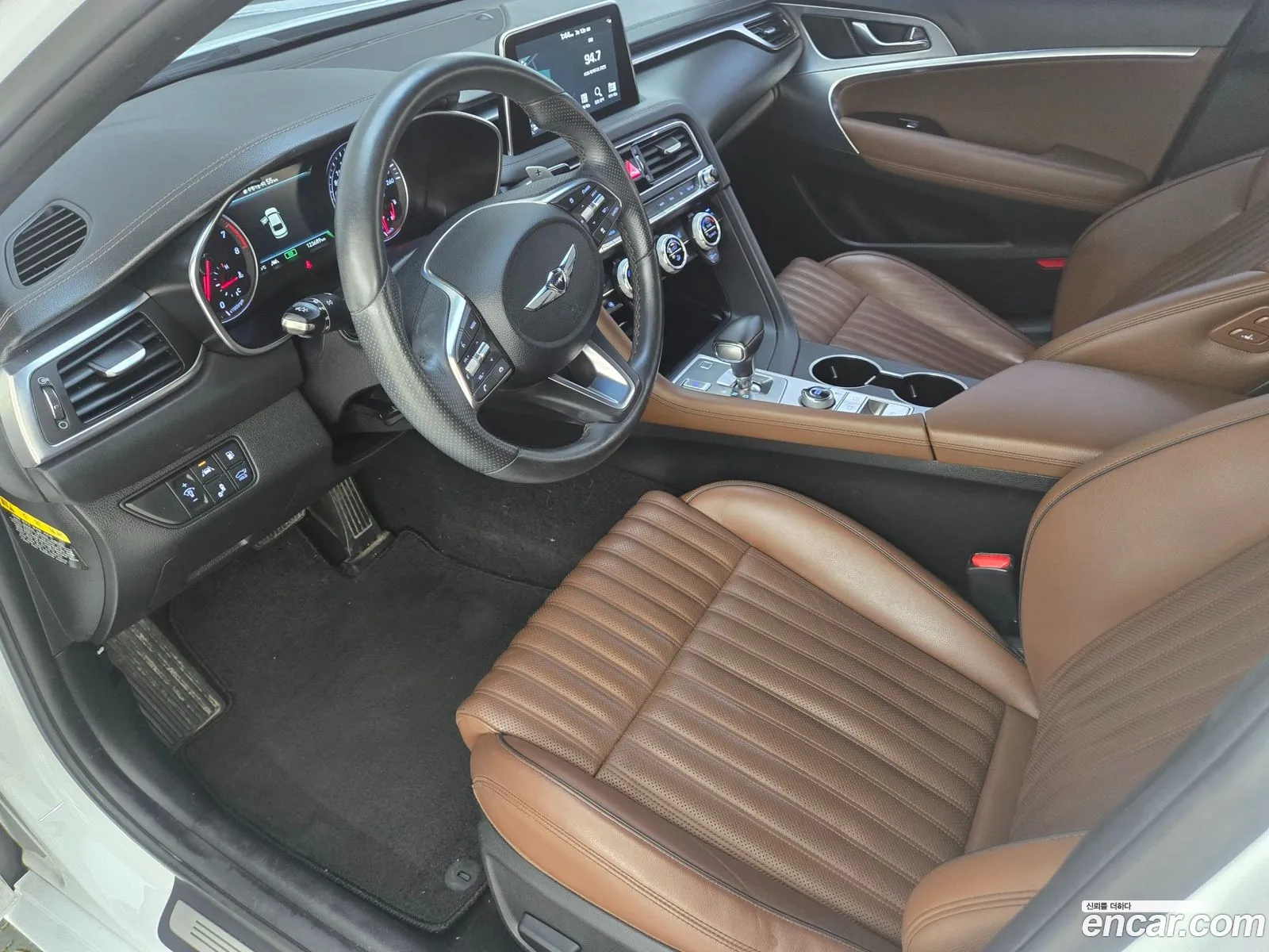 Genesis G70 2020 — 6