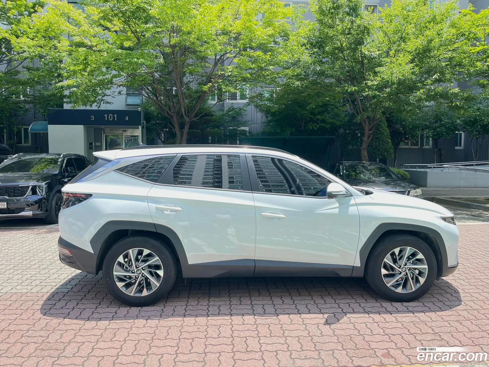 Hyundai Tucson Hybrid 2023 — 8