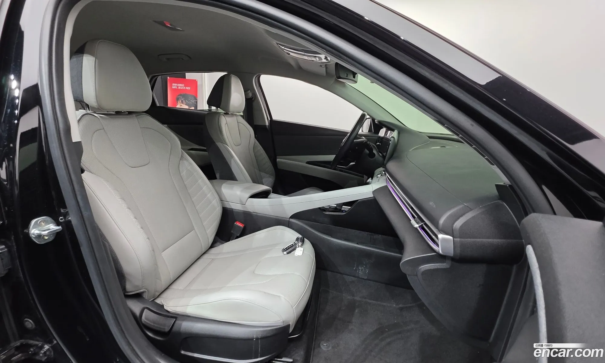 Hyundai Elantra 2020 — 26