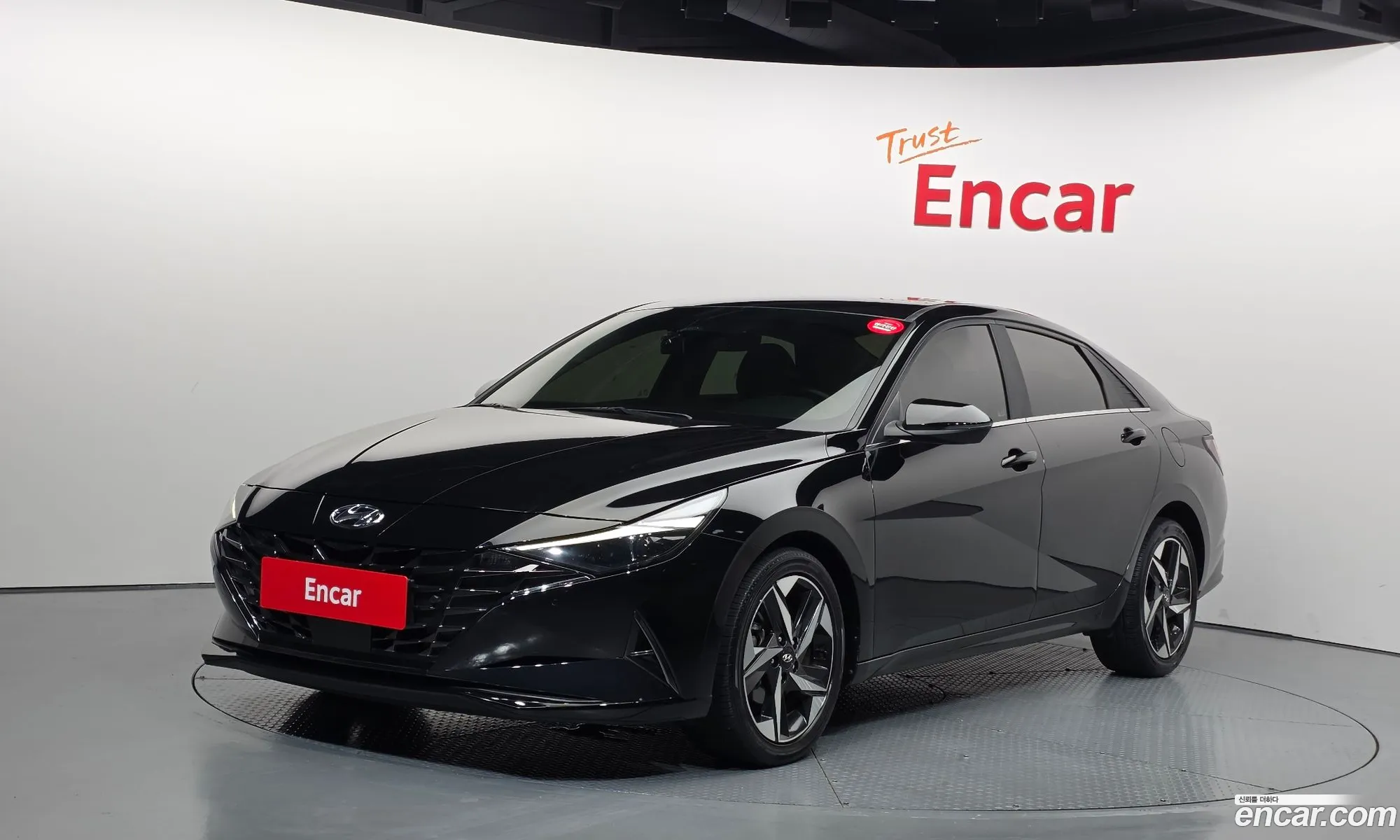 Hyundai Elantra 2020 — 10