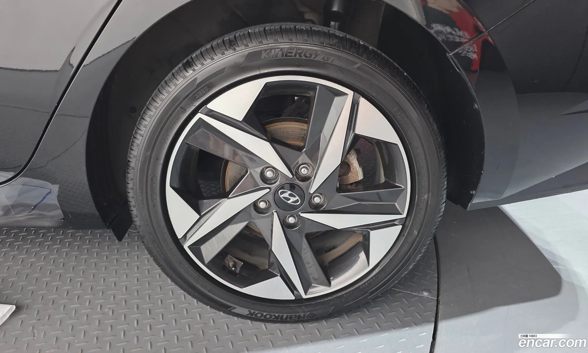 Hyundai Elantra 2020 — 4