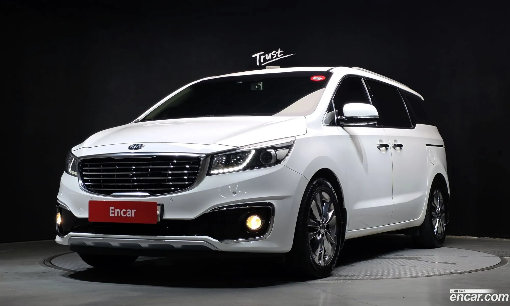 Kia Carnival 2017 KNAME81ABJS402036 — 28