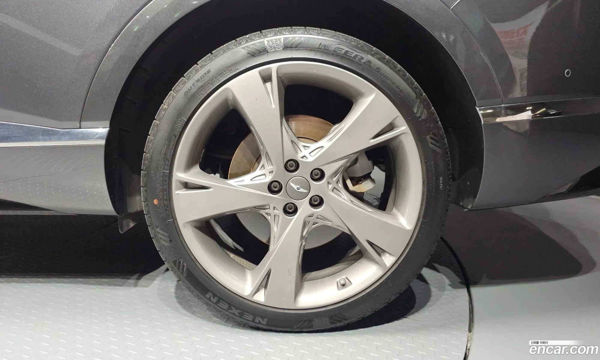 Genesis GV80 2020 KMTHB81DDLU000978 — 20