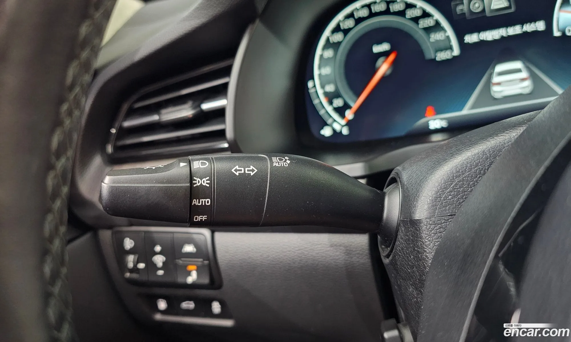 Kia K7 Premier 2020 KNALC41BBLA214418 — 11