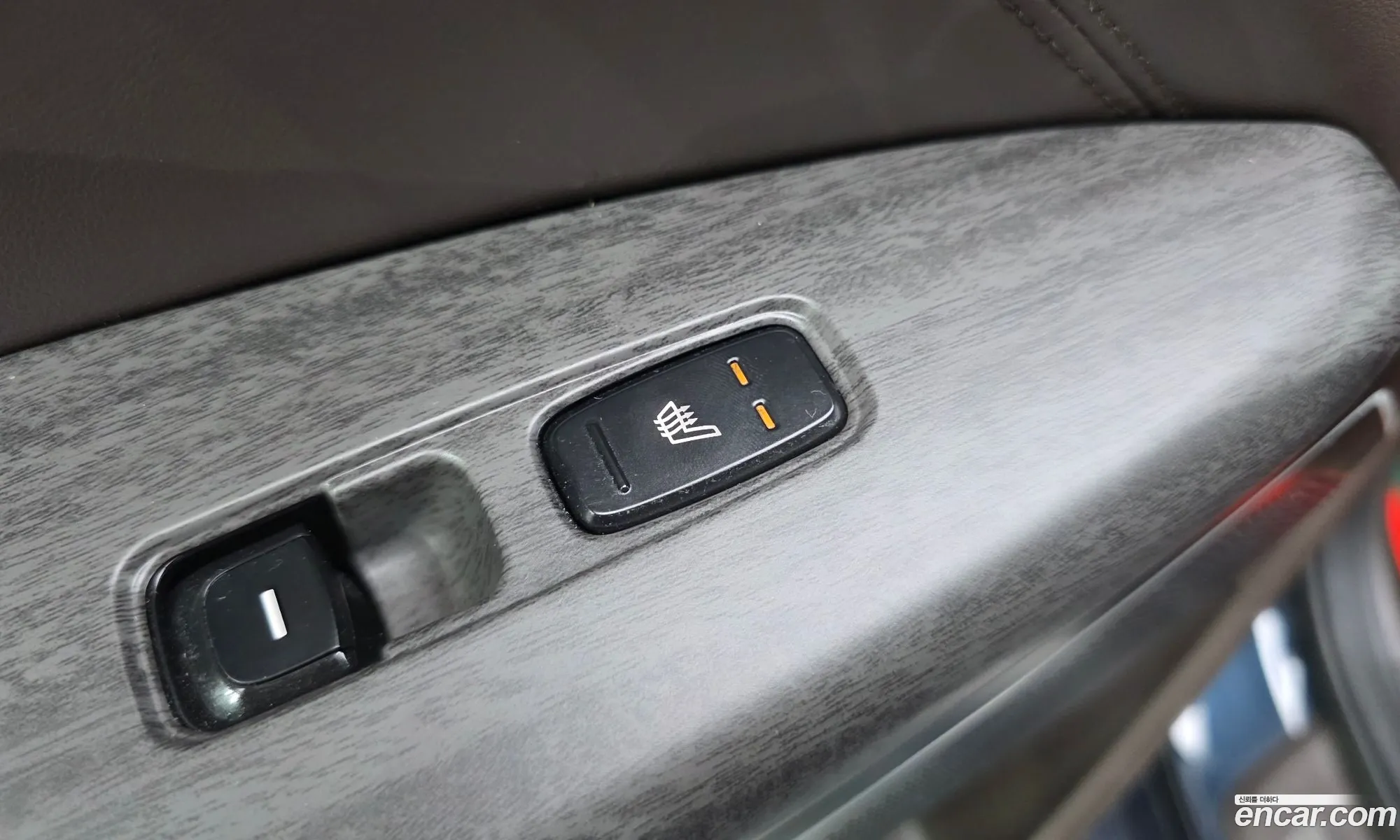 Kia K7 2016 KNALB41ABGA021098 — 14