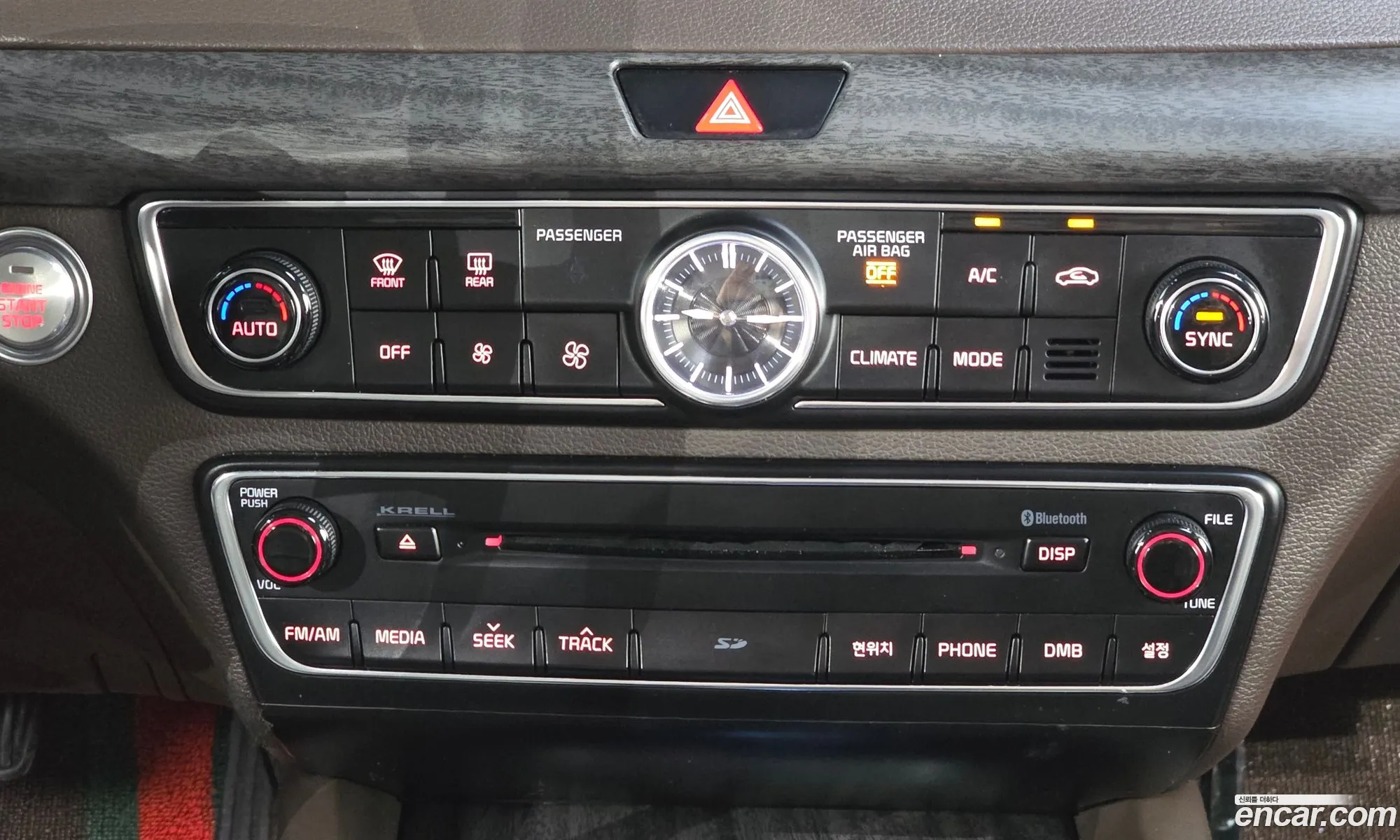 Kia K7 2016 KNALB41ABGA021098 — 10