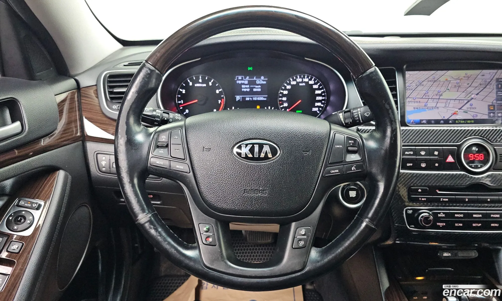 Kia K7 2014 KNALL418BFA181841 — 18