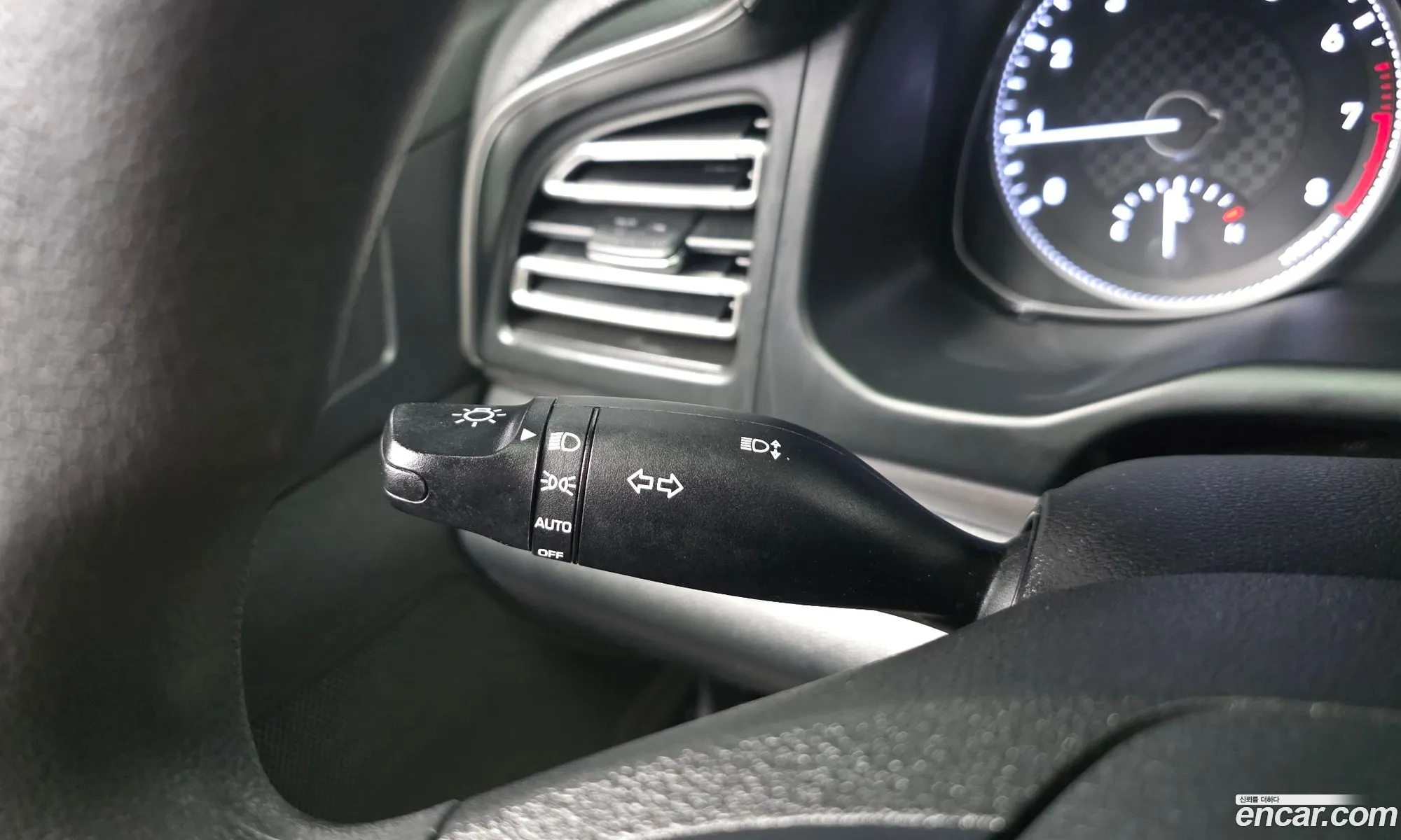 Hyundai Elantra AD 2019 KMHD641EELU028201 — 18