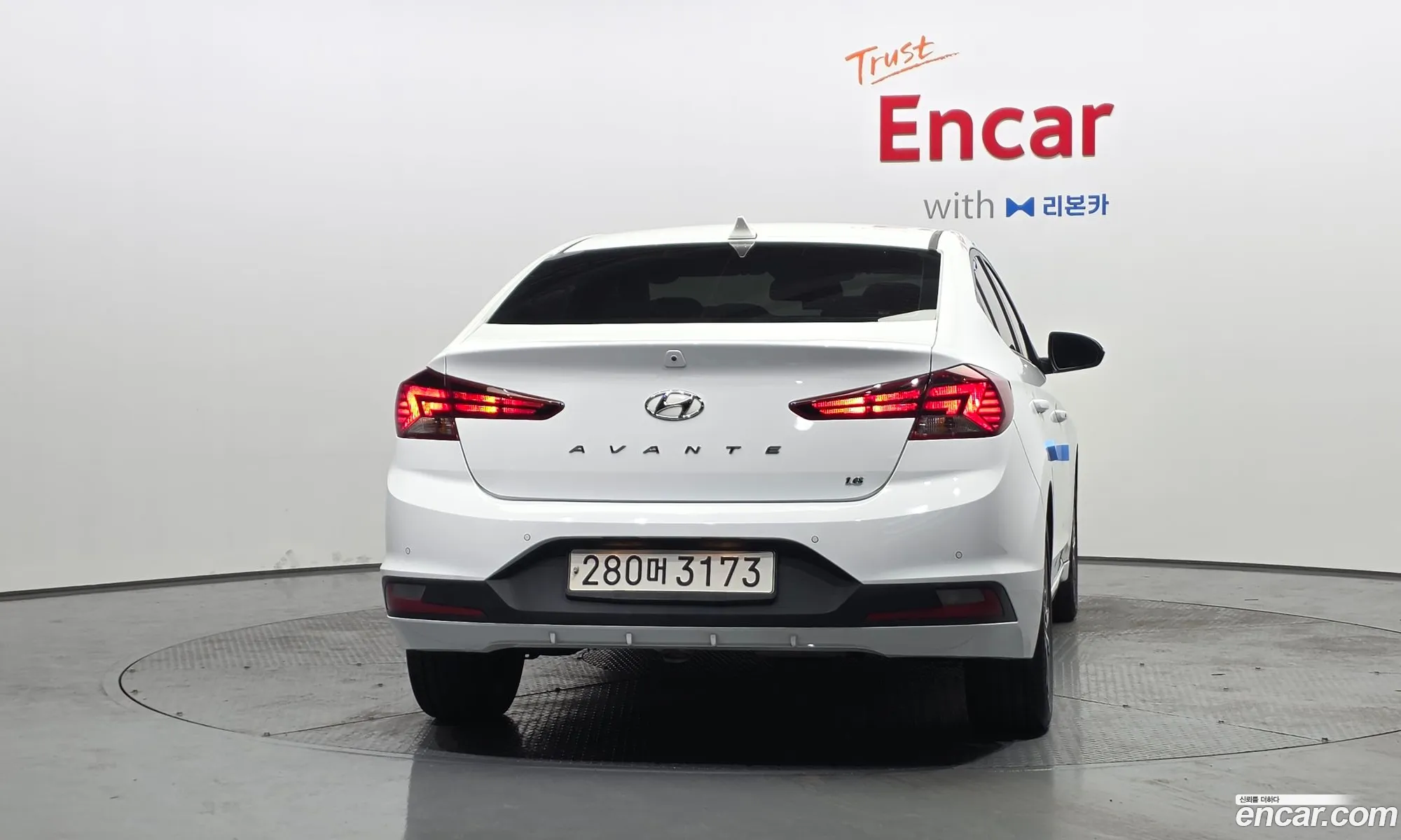 Hyundai Elantra AD 2019 KMHD641EELU028201 — 12