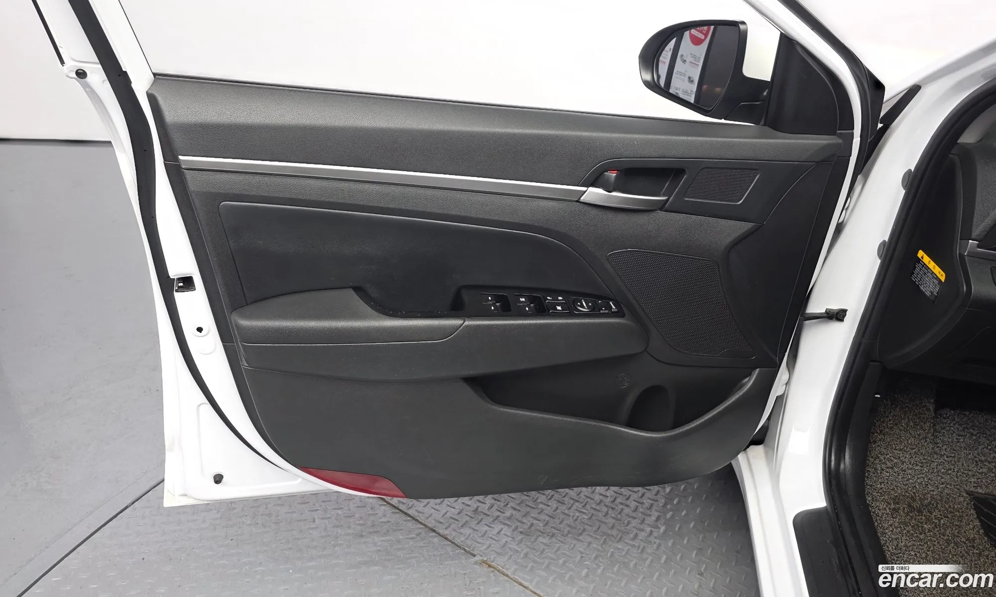 Hyundai Elantra AD 2019 KMHD641EELU028201 — 4