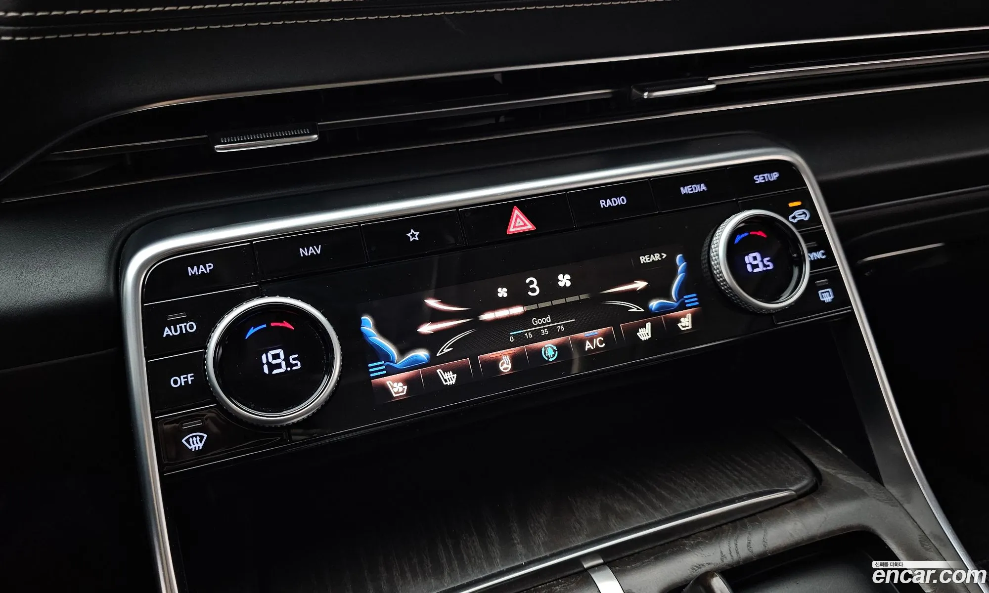 Genesis GV80 2020 KMTHB81DDLU031635 — 11