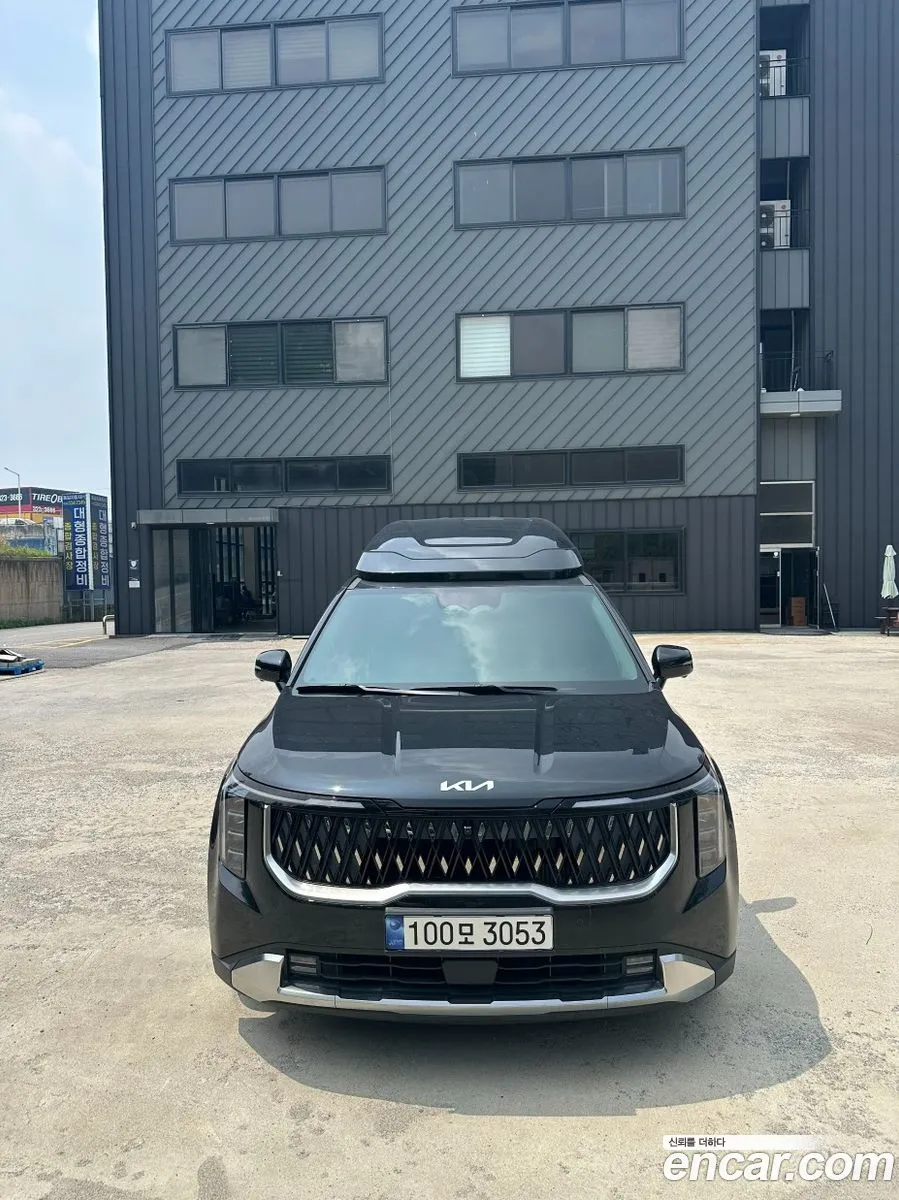 Kia Carnival 2023 — 2