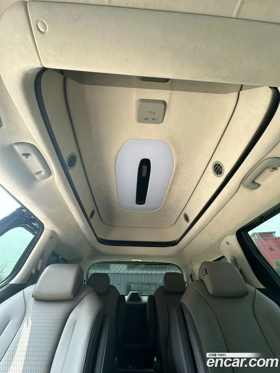 Kia Carnival 2023 — 7