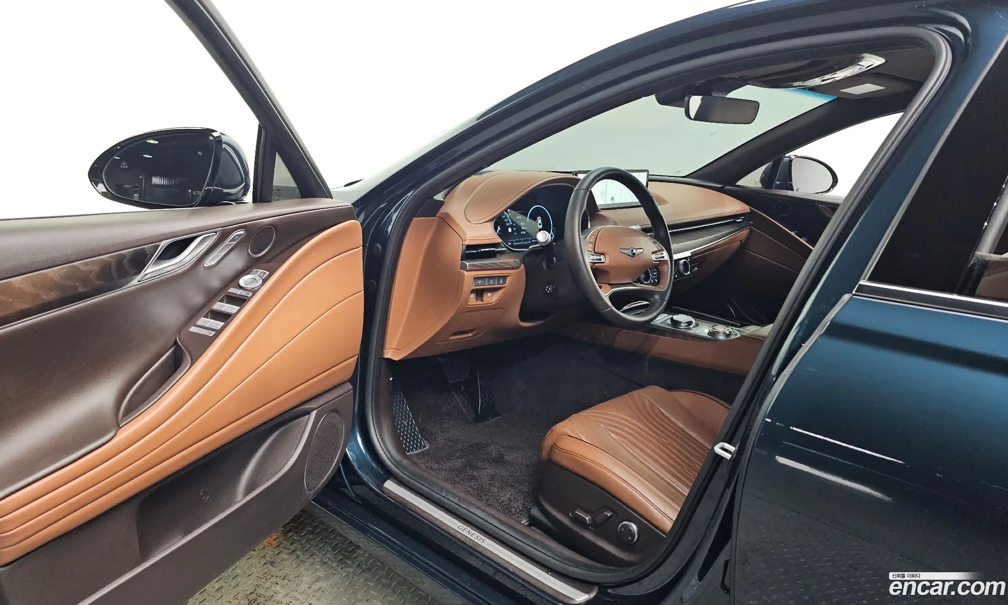 Genesis G80 2023 KMTGB41CDRU203724 — 18