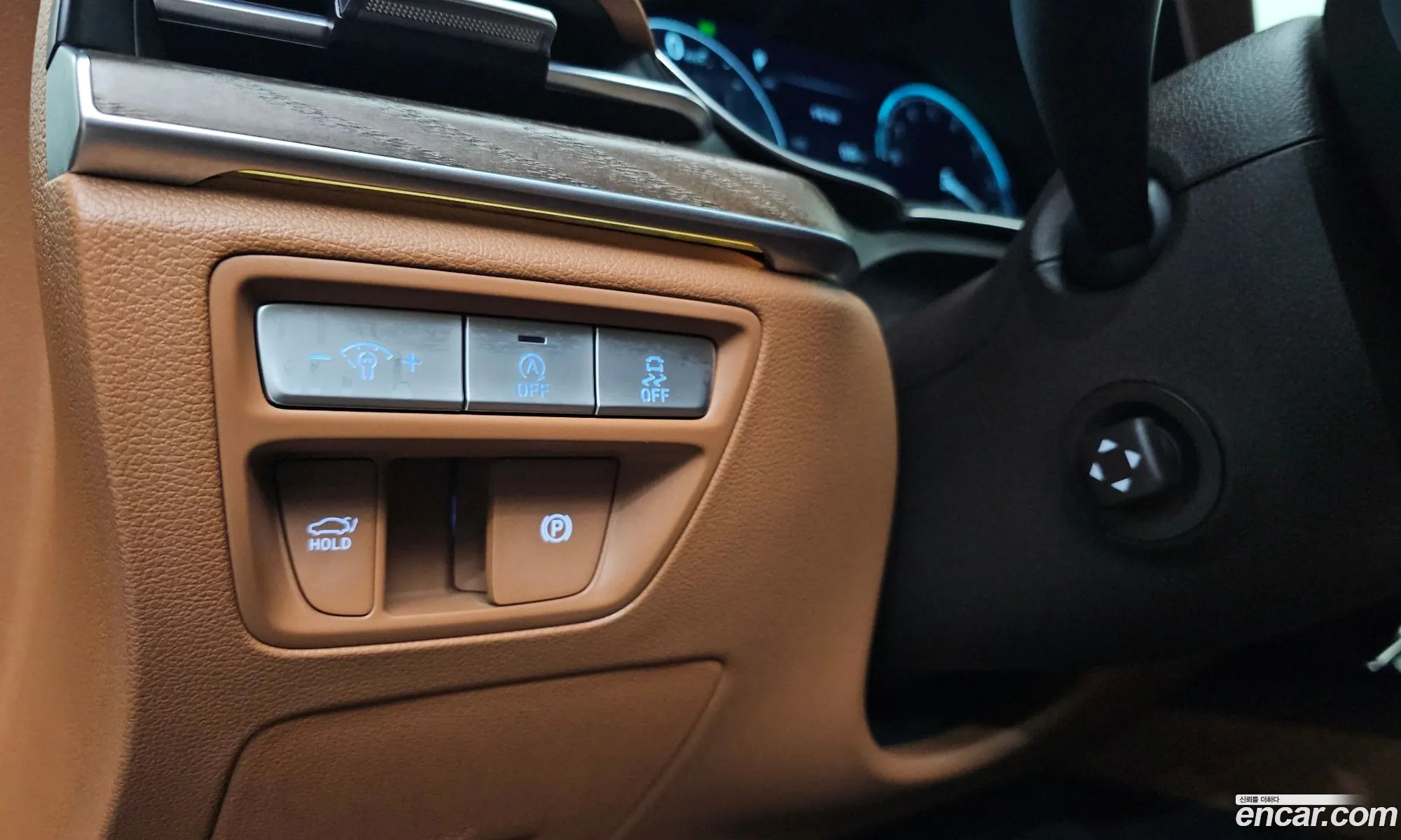 Genesis G80 2023 KMTGB41CDRU203724 — 5