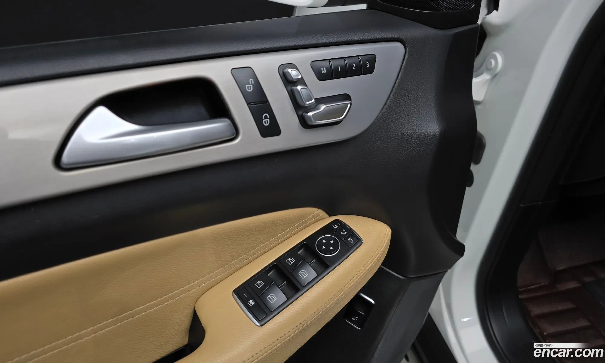 Mercedes-Benz GLE-Class W166 2018 — 11